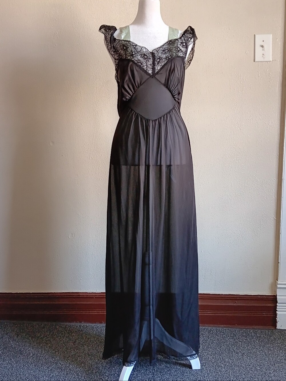 60s 70s True Vintage Corsage Whimsigoth Black Maxi Slip Dress Sz. 36, Fairycore